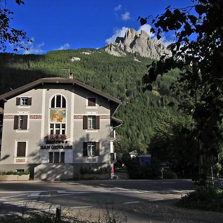 Hotel San Giovanni Виго ди Фаса Екстериор снимка
