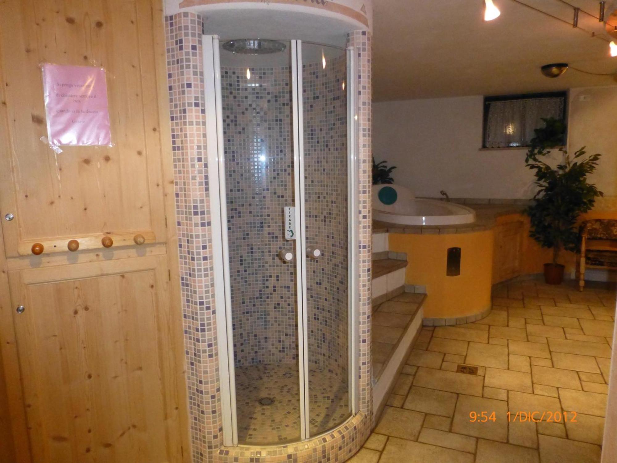 Hotel San Giovanni Виго ди Фаса Екстериор снимка