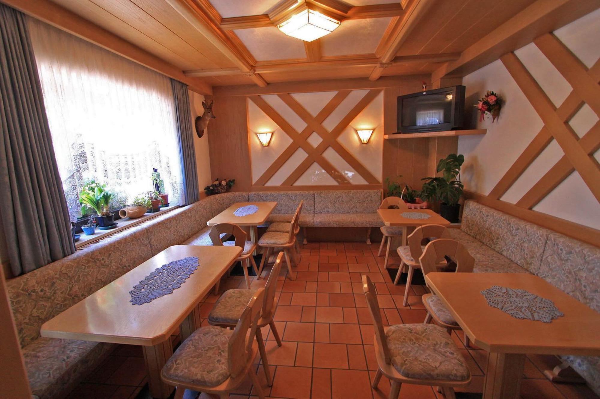 Hotel San Giovanni Виго ди Фаса Екстериор снимка