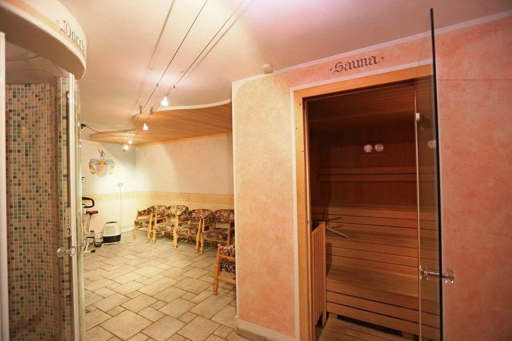 Hotel San Giovanni Виго ди Фаса Екстериор снимка