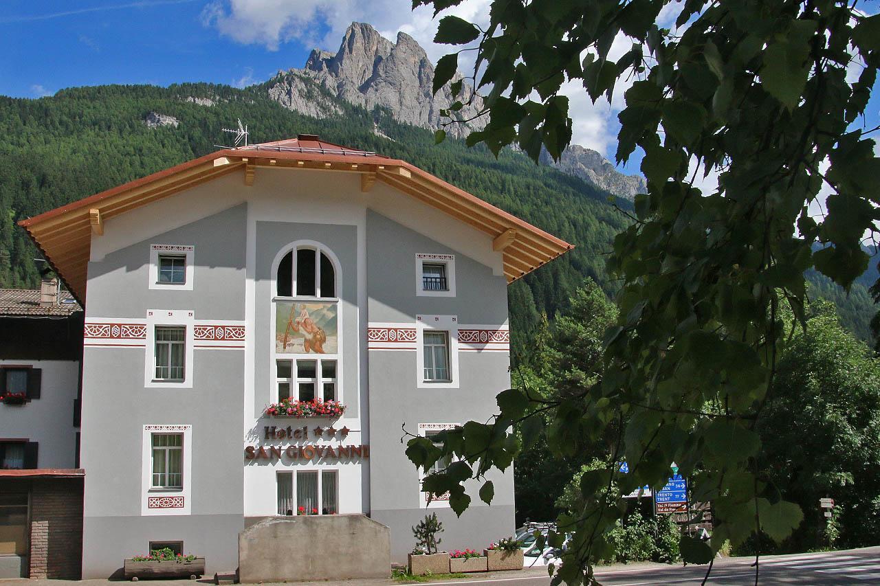 Hotel San Giovanni Виго ди Фаса Екстериор снимка